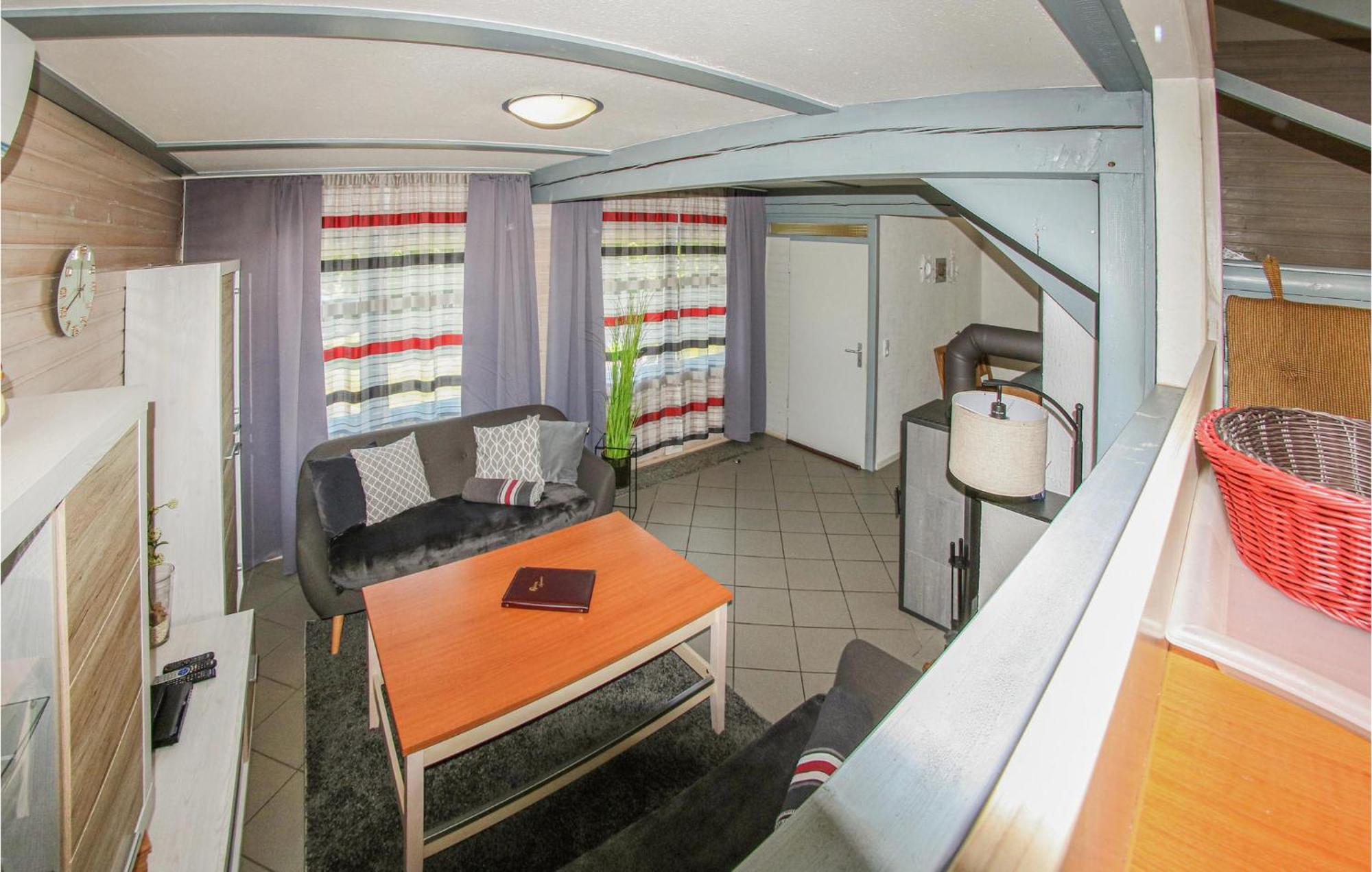 Beautiful home in Kirchheim with 3 Bedrooms&WiFi Exterior foto
